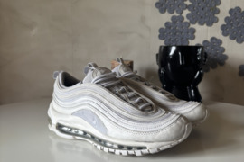 Nike Air Max 97 Balti Tvarkingi Patikimi Kokybiški Be Trūkumų Laisvalaikio Batai