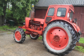 Parduodu t40, Traktoriai