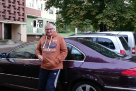 Peugeot 607