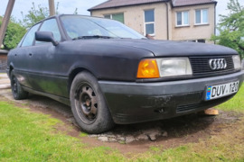 Rezervuota---Parduodama 1989 Audi 80---Rezervuota