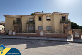 Namas skirtas renovacijai, Alicante provincijoje, Orihuela Costa mieste. 4 kambariai | 107 m² | 6 ki