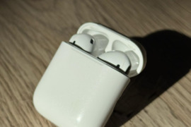 Airpods 2nd generation  Ausinės