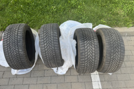 Bridgestone Blizzak, Universalios padangos