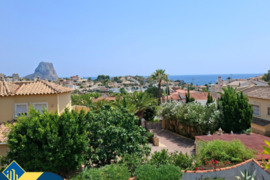 Vila su privačiu baseinu, Alicante provincijoje, Calpe mieste. 4 kambariai | 152 m² | 1 kilometras i
