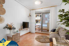 Renovuotas apartamentas su terasa, Alicante provincijoje, Guardamar del Segura mieste. 4 kambariai |