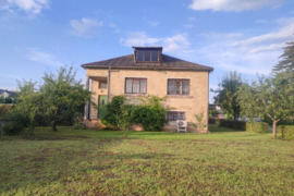 Namas Joniškio r. sav., Joniškis, Sodų g.