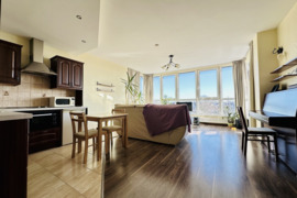 Danės kvartale, naujos statybos name, 2-jų kambarių butas .