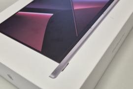 MacBook Pro 14-inch 512 GB
