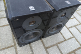 GEROS YAMAHA , E-200, KOLONELES 6 OMAI ,110W, SU UZDANGALAIS