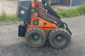 CASTLOADERS SSQ21HF, mini krautuvas