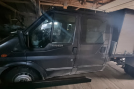 Ford Transit, dviguba kabina, daiktadėžės, bortinis