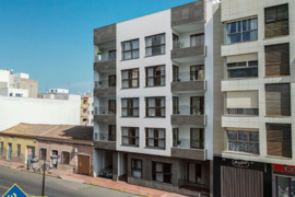 Statomi apartamentai, Alicante provincijoje, Guardamar del Segura mieste. 3 kambariai | 80-112 m² | 