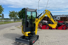 Gunter Grossmann GG900 mini ekskavatorius su kabina