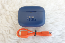 Nauji JBL Tune 130 NC TWS ausinukai (earbuds)