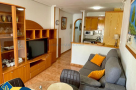 Apartamentas su terasa, Alicante provincijoje, Torrevieja mieste, Playa del Cura rajone. 3 kambariai