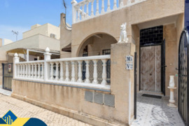 Namas su terasa, Alicante provincijoje, Torrevieja mieste, El Chaparral rajone. 3 kambariai | 55 m² 