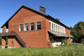 Utenos r. sav., Kirdeikių k., S. Gimžausko g., mūrinė sodyba
