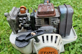 Trimeris Stihl KM 131 R,tvarkingas,nera apsaugos dangt. ir oro filtro
