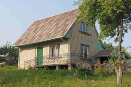 Sodo namas Alytaus r. sav., Bazorai
