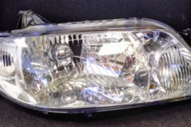 MAZDA 323 VI BJ 1999 - 2004 žibintas