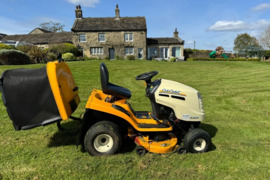  DIZELINIS  Sodo traktorius Žoliapjovė Cub Cadet 1000 RD  Hatz Dizelinis  Ekonomiskas Variklis Hidra