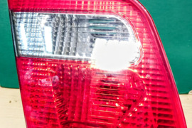 Mitsubishi CARISMA (DA_) 1995-2005  galinis žibintas