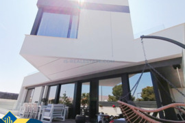 Vila su privačiu baseinu, Alicante provincijoje, Benidorm mieste. 5 kambariai | 311 m² | 1 kilometra