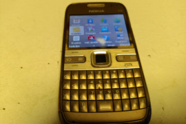 GERAS NOKIA E-72,TELEFONAS, KALBOS, SIM,