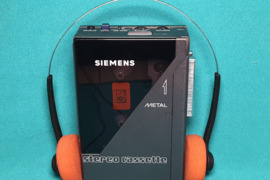 Siemens melodie 803  Ausinukai
