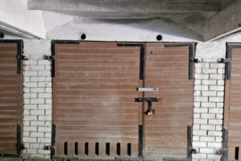 Garažas Vilnius, Karoliniškės, A. P. Kavoliuko g.