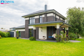 Namas Vilnius, Pilaitė, Labguvos g.
