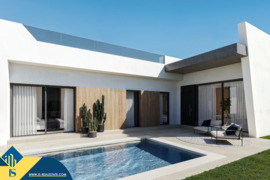 Statoma vila su privačiu baseinu, Alicante provincijoje, San Miguel de Salinas mieste. 4 kambariai |