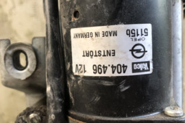 Stiklo valytuvo mechanizmas su varikliuku