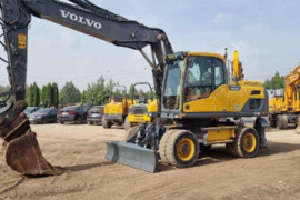 Reikalingas ekskavatoriaus operatorius