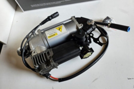 Pneumatinės (oro) pakabos kompresorius 4L0698007 Audi Q7 2007 m