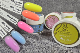 Savaime išsilyginantis gelis nagams Be TPO Molly