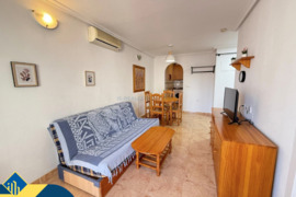 Apartamentas su terasa, Alicante provincijoje, Torrevieja mieste. 2 kambariai | 48 m² | 800 metrų ik