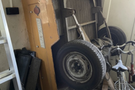 - Kitas - T, Lengvojo automobilio priekaba, Lengvojo automobilio