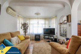 Vila su terasa, Alicante provincijoje, Orihuela Costa mieste. 4 kambariai | 120 m² | 400 metrų iki j