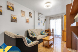 Apartamentas su bendru baseinu, Alicante provincijoje, Torrevieja mieste. 3 kambariai | 58 m² | 650 