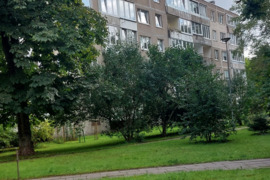 Parduodamas 2- jų kambarių butas Debreceno g.