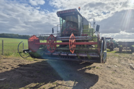 Claas dominator 78, Kombainai