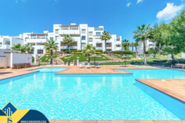 Apartamentas su bendru baseinu, Alicante provincijoje, Orihuela Costa mieste. 4 kambariai | 191 m² |