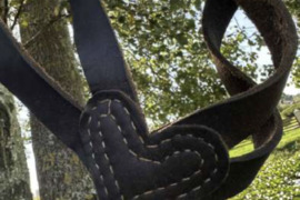 Nauji rankų darbo odiniai pakinktai full dydžio,didinasi ir mažinasi