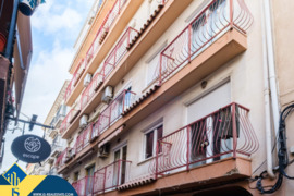 Apartamentas su terasa, Alicante provincijoje, Benidorm mieste. 6 kambariai | 79 m² | 100 metrų iki 