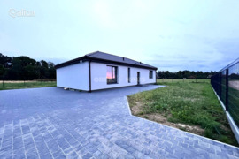 Plungės r. sav., Gandinga, Gandingos Piliakalnio g.