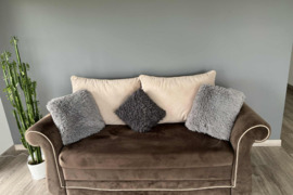 Parduodama funkcionali dvivietė sofa-lova