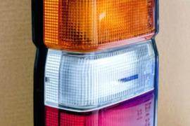 Nissan Terrano galinis žibintas