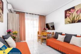 Studija netoli jūros, Alicante provincijoje, Torrevieja mieste. 1 kambarys | 32 m² | 600 metrų iki j
