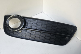 Priešrūkinio žibinto apdaila grotelės  8T0807682, Audi A5 2007-2011